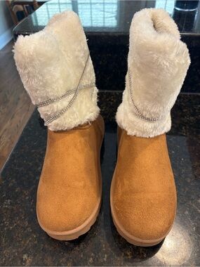 Women's Tan Faux-Suede Ankle Booties with Cream Faux Fur Cuff